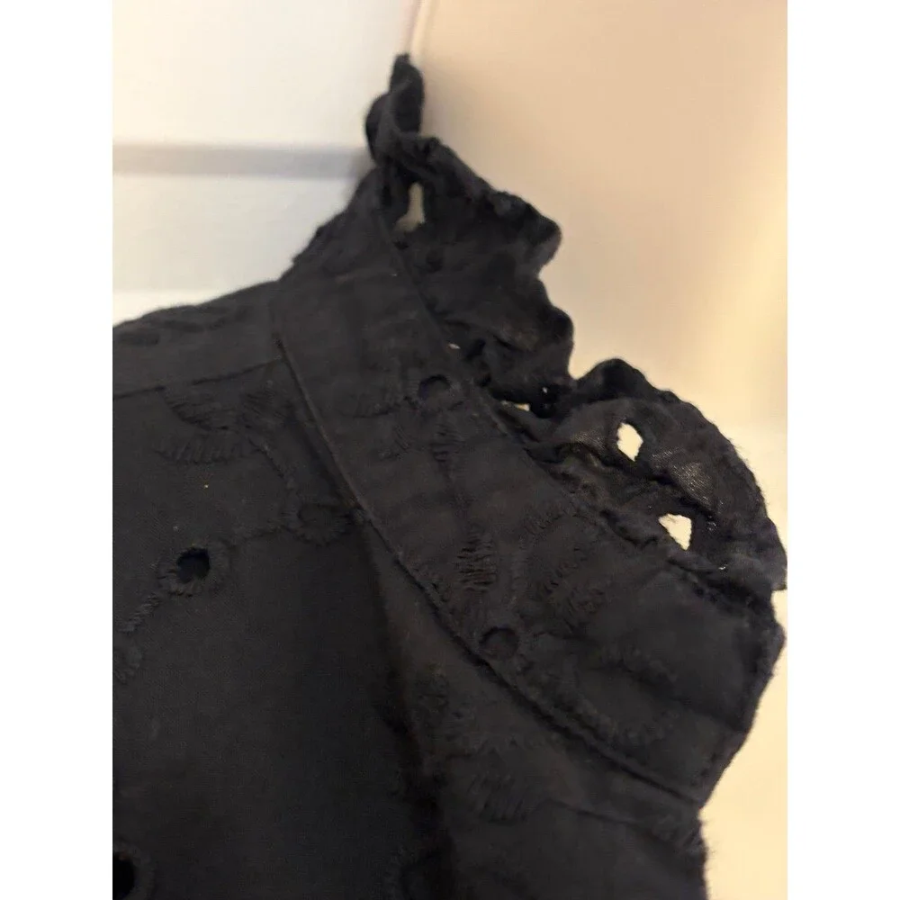 Ann Taylor Black Eyelet Blouse - M - Picture 4 of 5